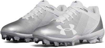 boys size 4 baseball cleats