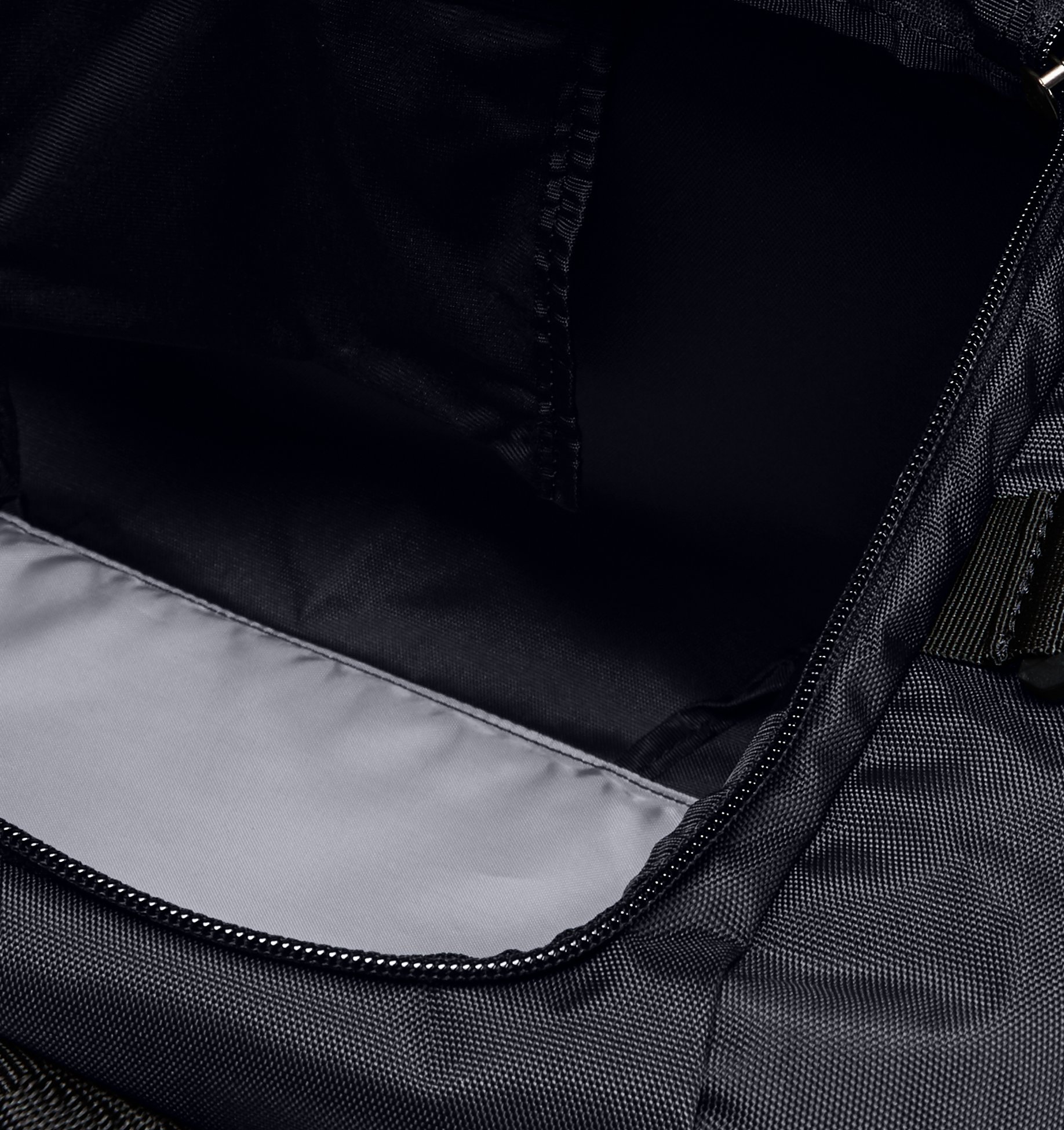 UA Medium Duffle Bag | Under Armour