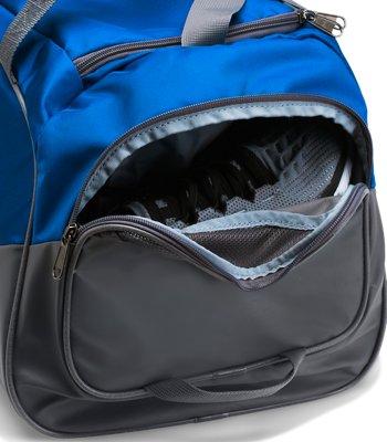 Men's UA Undeniable 3.0 Small Duffle Bag Under Armour US