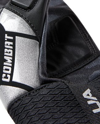 under armour gloves shoe
