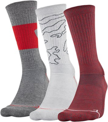 ua phenom crew socks