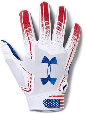 white under armour gloves