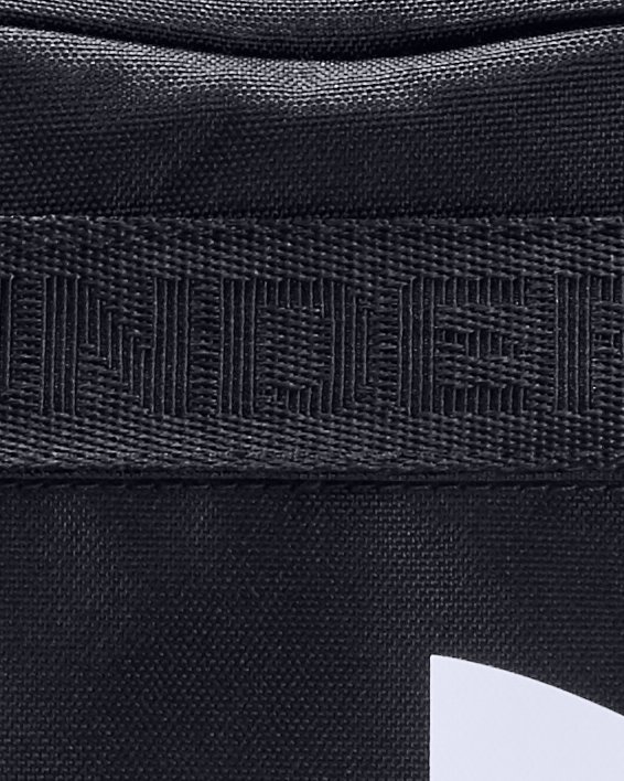 UA Loudon超小型旅行袋 in Black image number 0