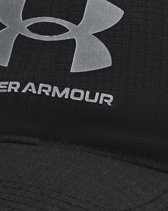Gorra ajustable UA Iso-Chill ArmourVent™ para hombre, Black, pdpMainDesktop image number 0