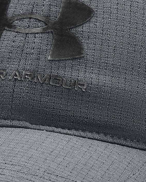 男士UA Iso-Chill ArmourVent™可調節帽子 in Gray image number 0