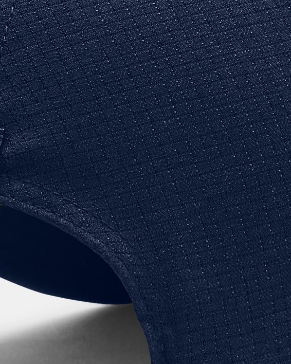 หมวก UA Iso-Chill ArmourVent™ Adjustable สำหรับผู้ชาย in Blue image number 1