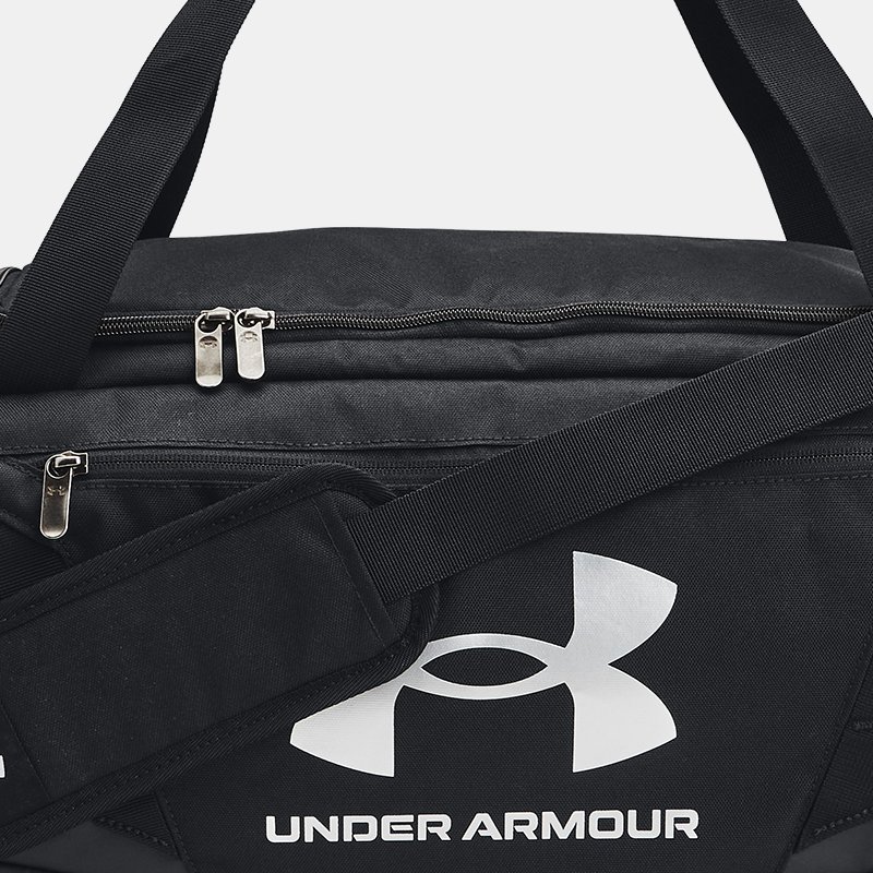 Image of Under Armour Under Armour Undeniable 5.0 Small Duffle Bag Black / Black / Metallic Silver OSFM