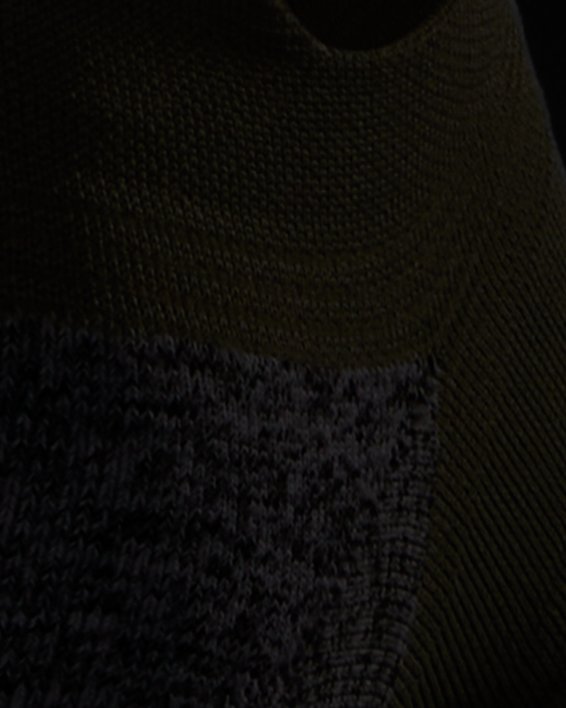 Unisex UA ArmourDry™ Run Cushion No Show Tab Socks in Green image number 1