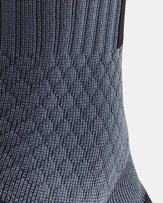 Unisex Project Rock ArmourDry™ Playmaker Mid-Crew Socks in Gray image number 2