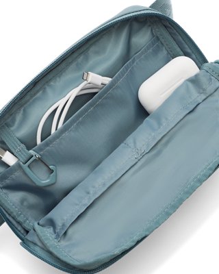 UA Essential image number 2