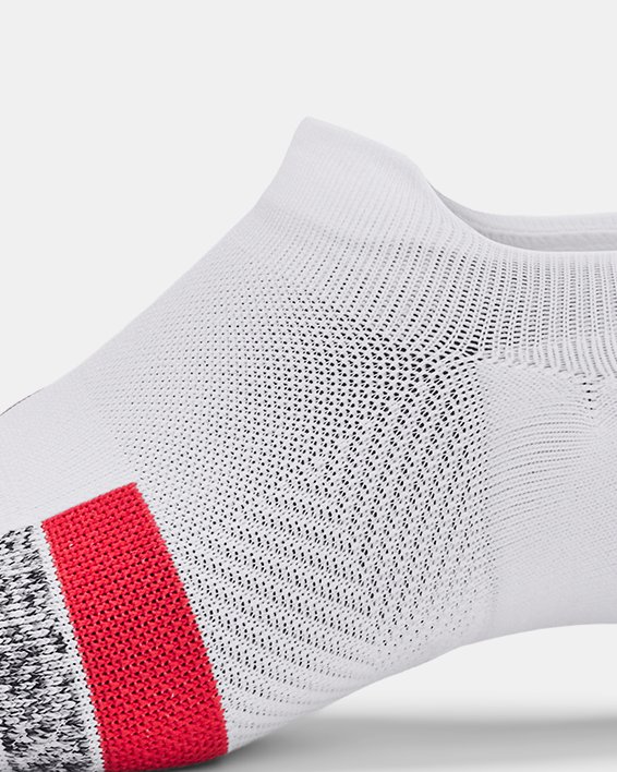 Men's UA ArmourDry™ Pro Ultra Low Tab 2-Pack Training Socks in White image number 3