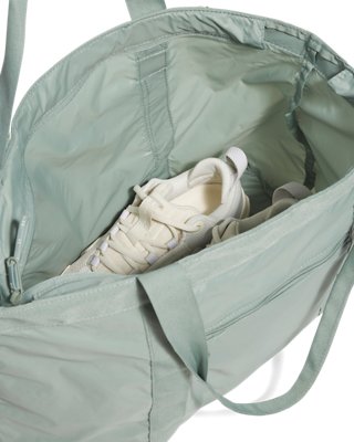 UA Studio Packable image number 6