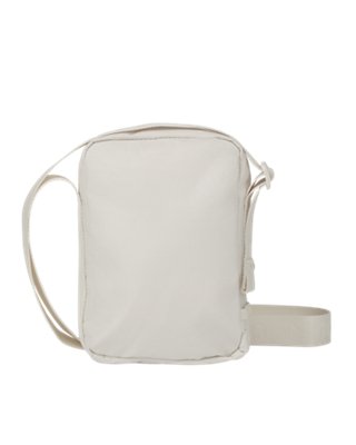 UA 에센셜 라이트 image number 1