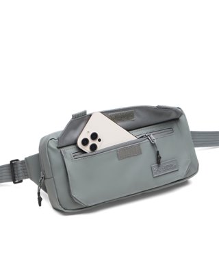 UA Triumph image number 2