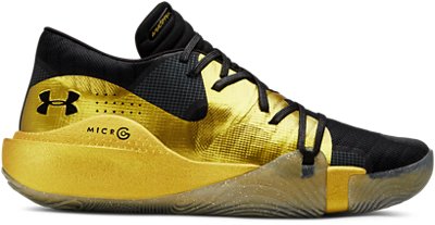 gold under armour basketball shoes