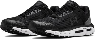 Men's UA HOVR&trade; Infinite Running Shoes, Black, pdpMainDesktop image number 3