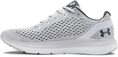 under armour women's slip resistant shoes