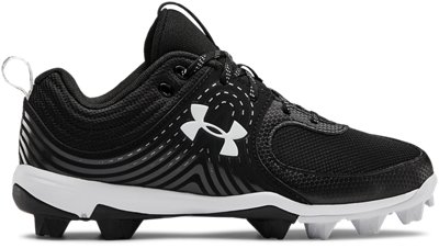 spikes softball under armour