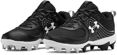 under armor girls cleats