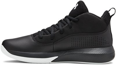 grade school under armour basketball shoes