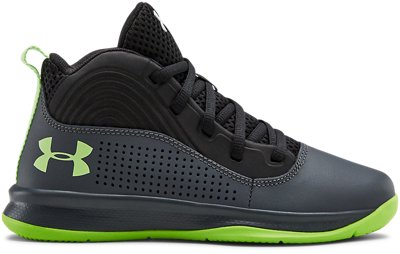 New to Outlet Pre-School UA Lockdown 4 Basketball Shoes  1  Color Available $36.99