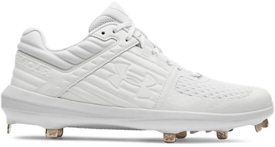 white under armour baseball cleats