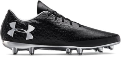 under armour soccer shoes