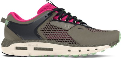 sports shoes under 300