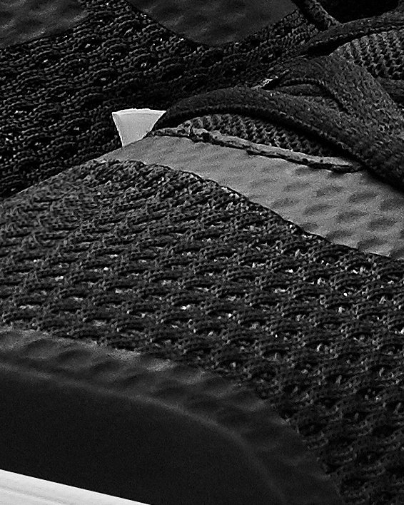 Men's UA Surge 2 Running Shoes in Black image number 3