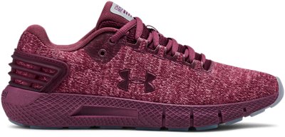 maroon sports shoes