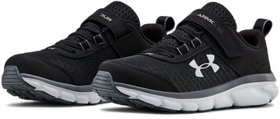 black sports shoes for school