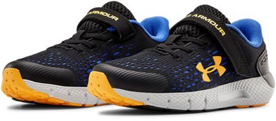 under armour shoe width