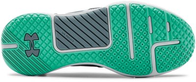 green training shoes