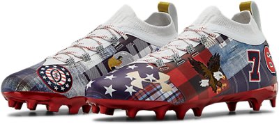 under armour men's spotlight le football cleats