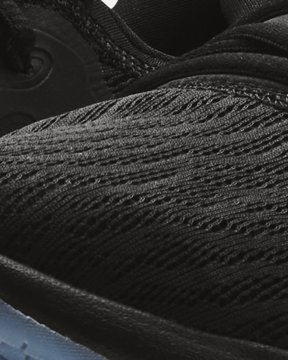 Men's UA Charged Vantage Running Shoes in Black image number 3