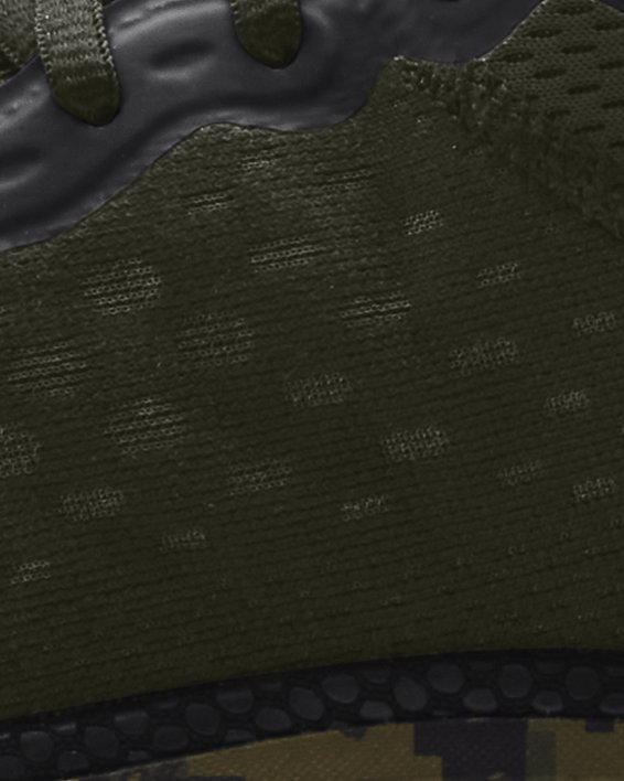 Chaussures de course UA HOVR™ Infinite 3 Camo pour homme, Green, pdpMainDesktop image number 1