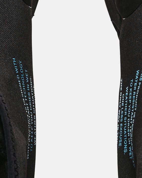 Men's UA HOVR™ Phantom 2 Storm Running Shoes, Black, pdpMainDesktop image number 2