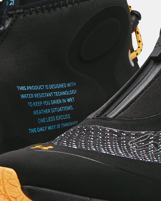 Chaussures de course UA HOVR™ Phantom 2 Storm pour femme, Black, pdpMainDesktop image number 3