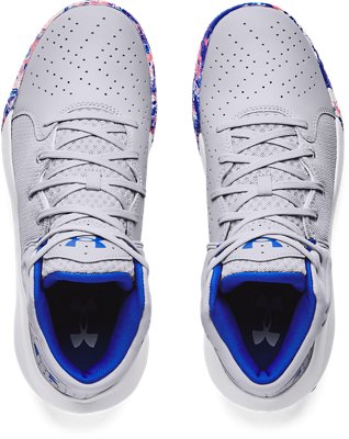 can basketball shoes be used for walking