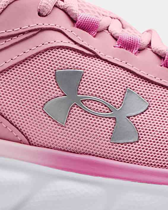 UA Outlet in Pink