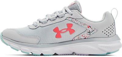 womens under armour assert