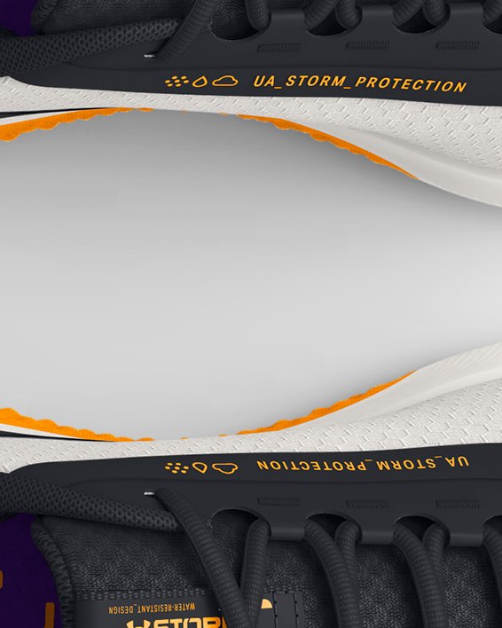 Tenis para correr UA Charged Rogue 3 Storm para hombre, White, pdpMainDesktop image number 2