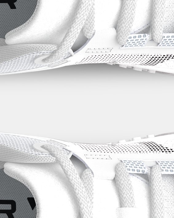 男士UA TriBase™ Reign Vital訓練鞋 in White image number 2