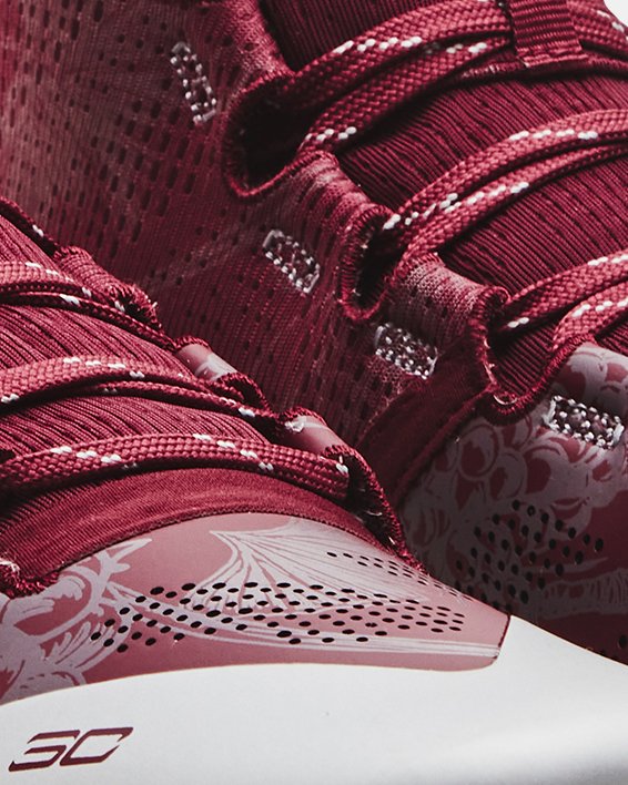 Unisex Curry 2 Retro Basketball Shoes, Red, pdpMainDesktop image number 3