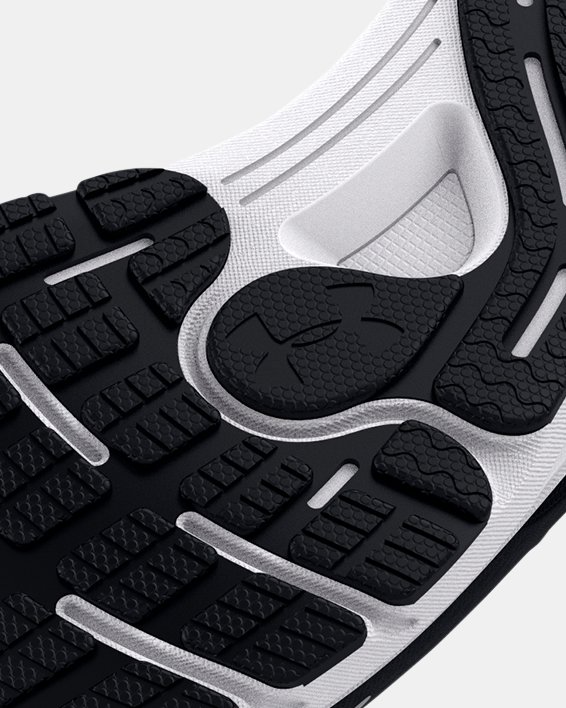 Men's UA HOVR™ Sonic 6 Running Shoes in Black image number 4