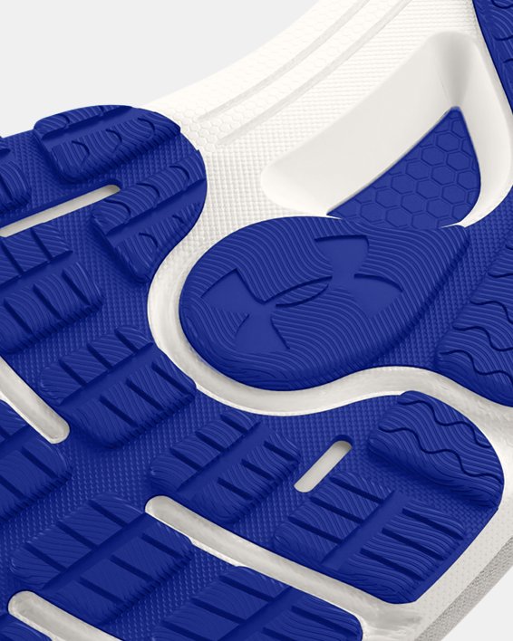 รองเท้าวิ่ง UA HOVR™ Sonic 6 สำหรับผู้ชาย in White image number 4