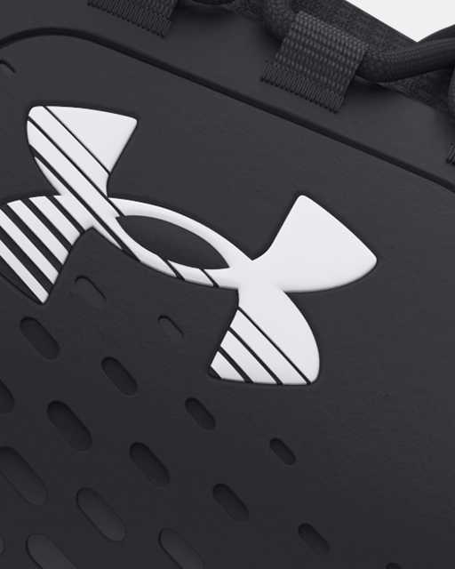 Under Armour UA Charged Assert 8