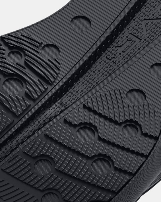 Men's UA Infinite Elite Running Shoes, Black, pdpMainDesktop image number 4
