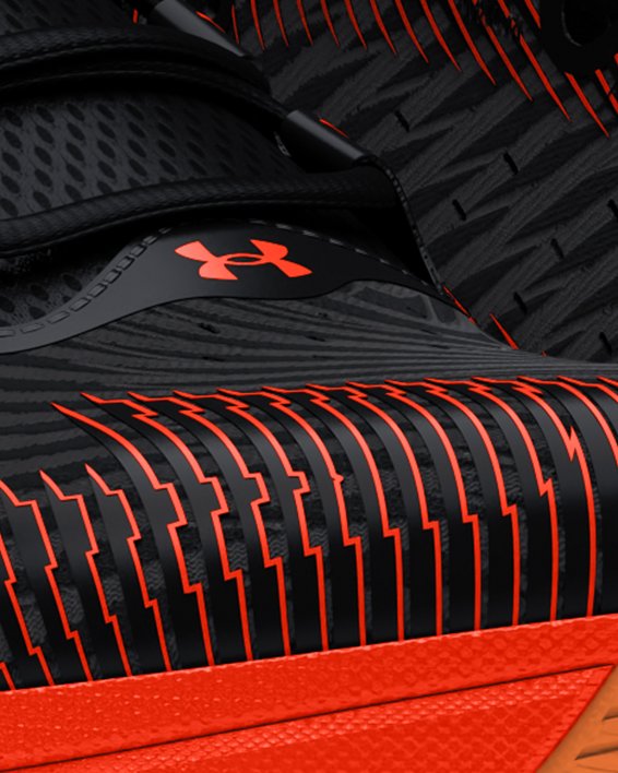 Unisex UA Infinite Pro Fire & Ice Running Shoes, Black, pdpMainDesktop image number 3