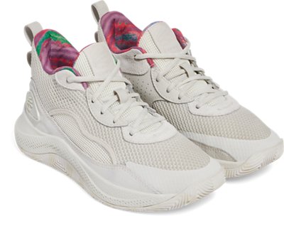 Curry 3Z 24 Suede, White, pdpMainDesktop image number 3